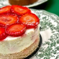 Fraisier Cheesecake